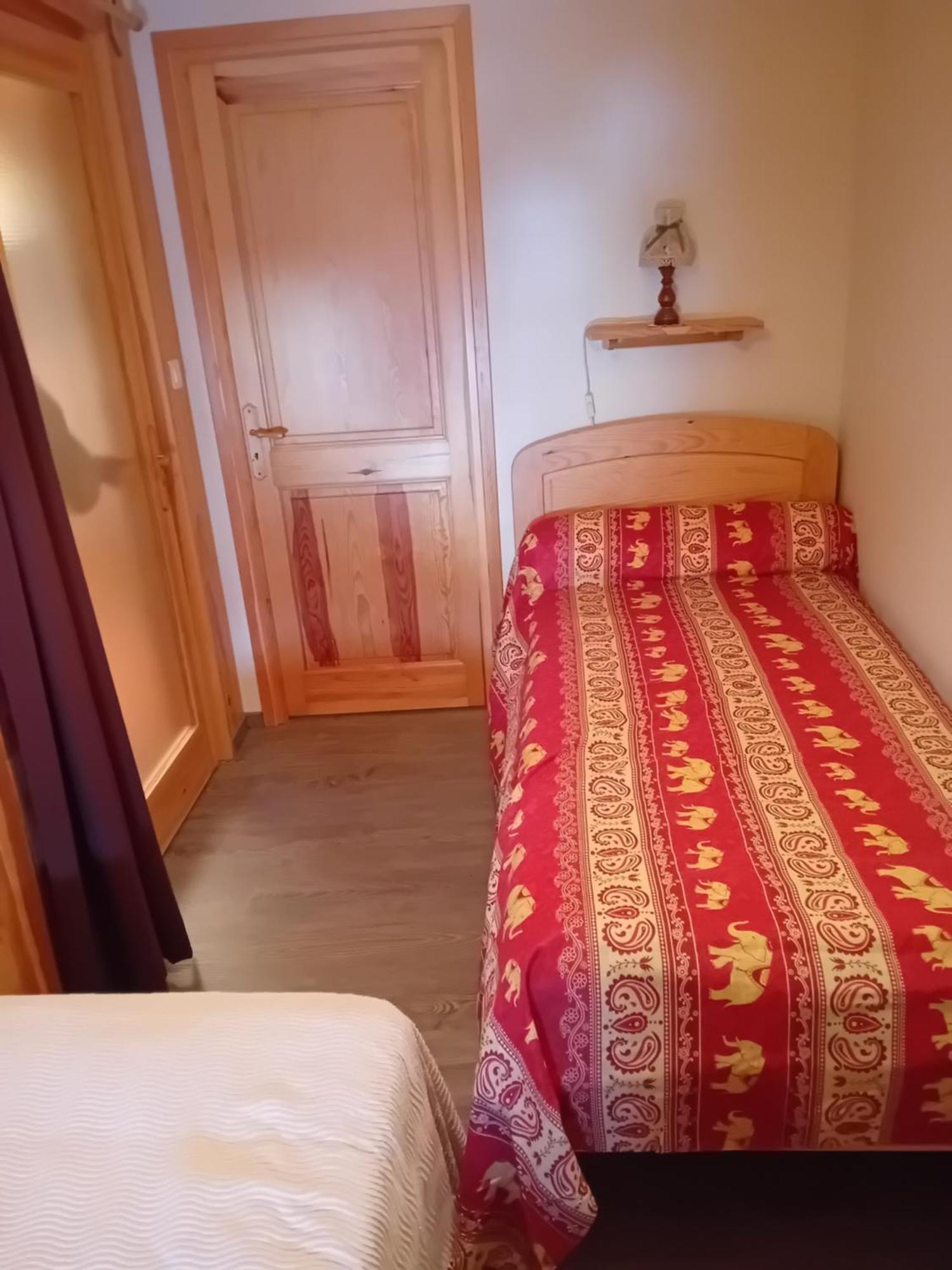 Holiday home D Etape Du Pelerin De La Butte Aux Oiseaux *